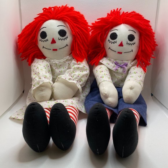 Raggedy Ann & Andy Dolls EUC white floral fabric - Picture 2 of 8